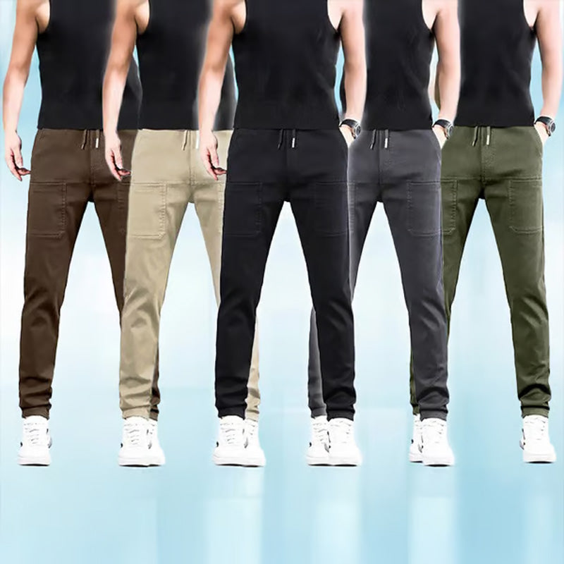 Slitesterk Cargo-bukse med hög stretch i flera fickor/Durable cargo pants with high stretch and multiple pockets