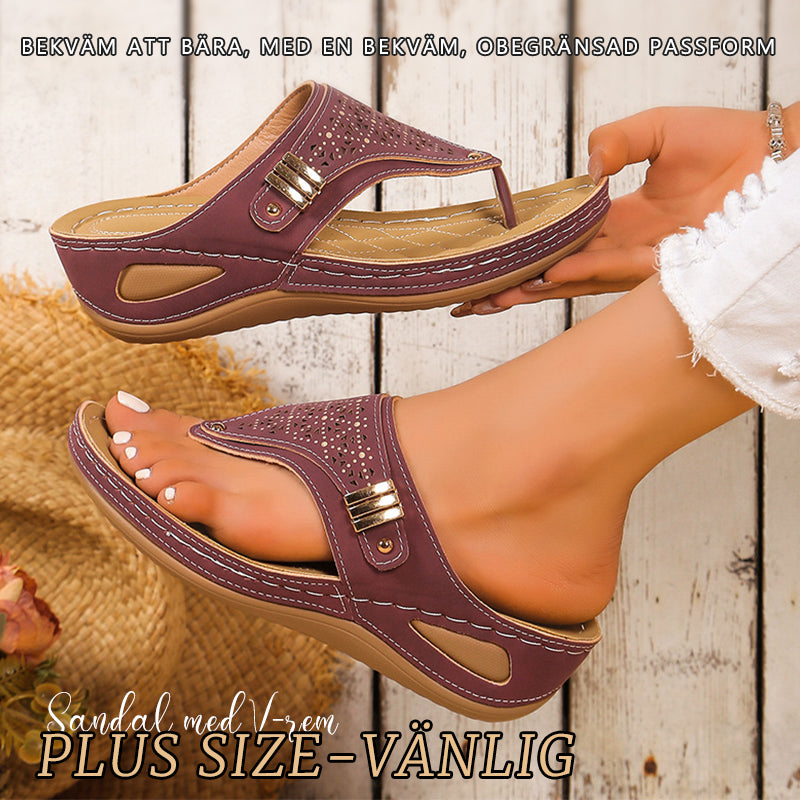 Nya sommarsandaler med rund tå och tjock botten